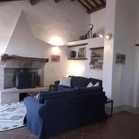 Fonte Pecciano 1856 דירה *